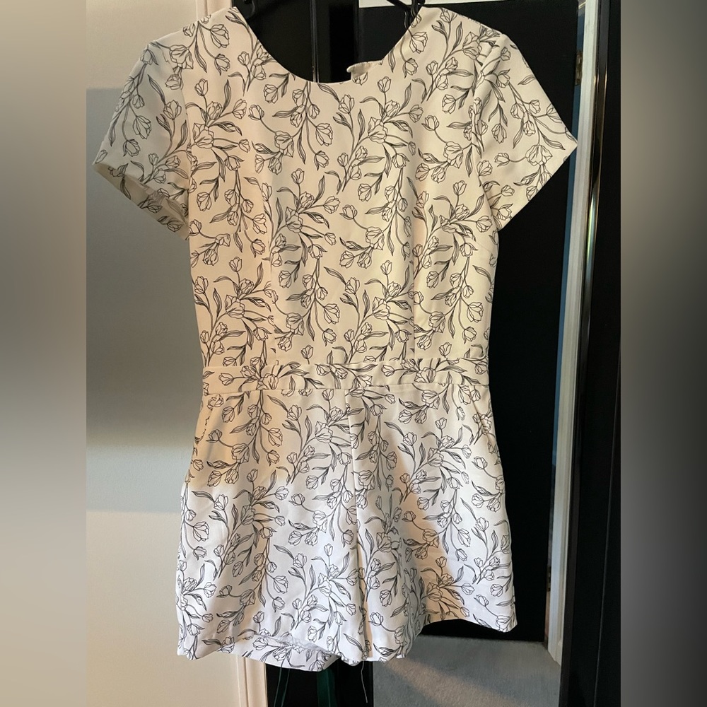 Banana Republic romper. Worn once.